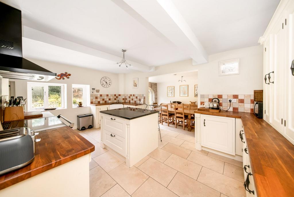 Breakfast kitchen area