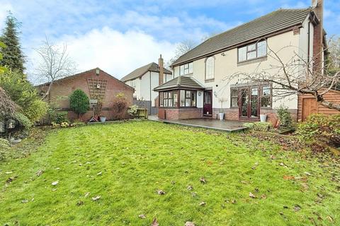 4 bedroom detached house for sale, Hazelhurst Court, Pudsey