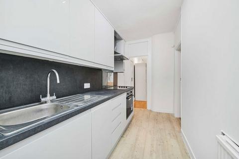 1 bedroom flat to rent, Tachbrook Street, London SW1V