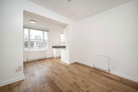 2 bedroom flat to rent, Hartham Road, London N7