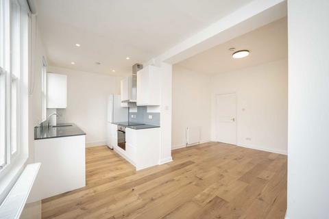 2 bedroom flat to rent, Hartham Road, London N7