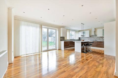 76 Green Lane, Worcester Park, KT4 8AR