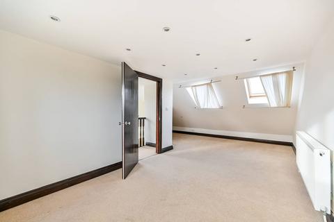 76 Green Lane, Worcester Park, KT4 8AR