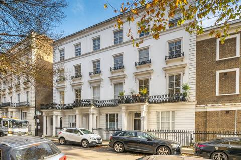 1 bedroom flat for sale, Porchester Terrace North, Queensway, London, W2