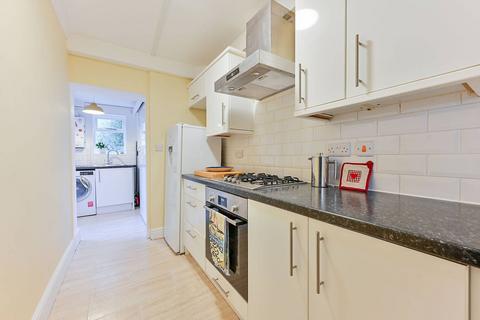 1 bedroom flat for sale, Greenside Road, Ravenscourt Park, London, W12