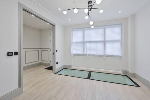 2 bedroom mews to rent, Tale House, Bloomsbury, London, WC1N