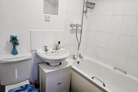 1 bedroom apartment to rent, Henry Court, Henry Street, PE1