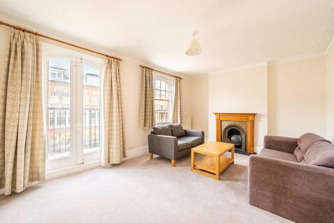 2 bedroom flat to rent, St Dunstans Road, Barons Court, London, W6