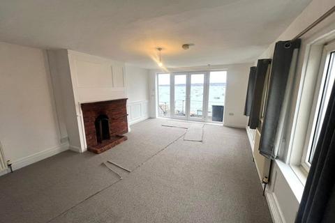 2 bedroom apartment to rent, Priory Road, Gosport, Hampshire, PO12