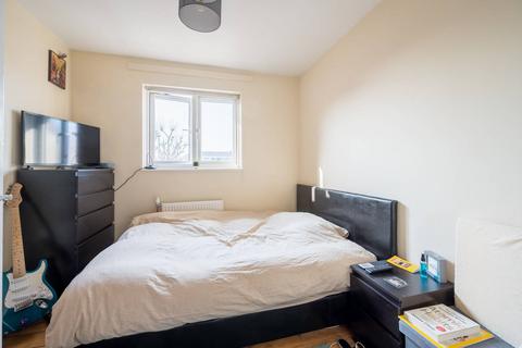 3 bedroom flat to rent, Windmill Close, Bermondsey, London, SE1