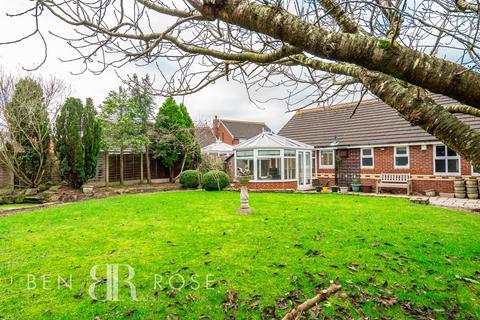 3 bedroom detached house for sale, Hambleton Close, Longton, Preston