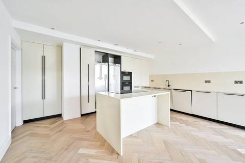 2 bedroom flat for sale, 2b Elspeth Road, London SW11