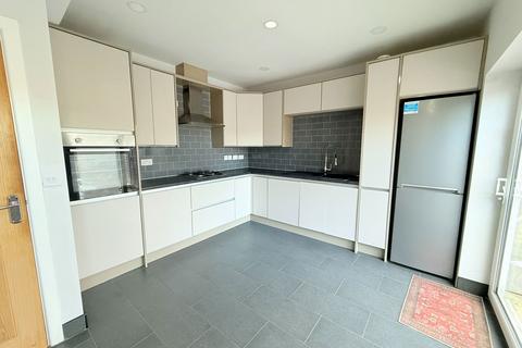 3 bedroom detached house for sale, Hazeloak Road, Shirley