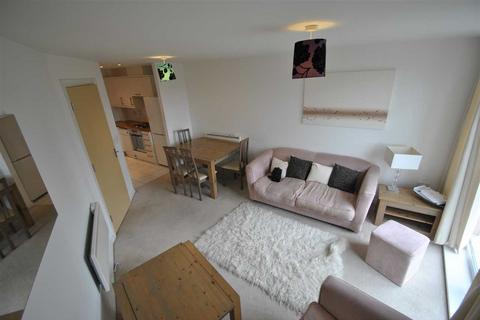 1 bedroom apartment to rent, Wooldridge Close, Bedfont