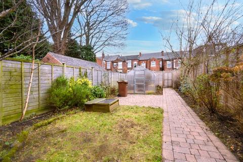 120 Balne Lane, Wakefield, WF2 0DL