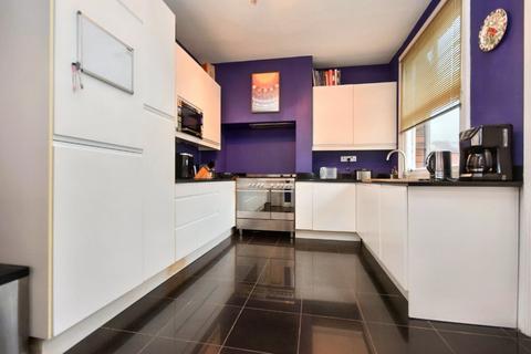 120 Balne Lane, Wakefield, WF2 0DL