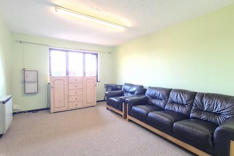 1 bedroom flat to rent, Braybourne Drive, Isleworth, TW7 5DZ