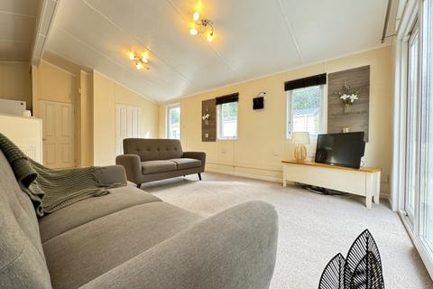 2 bedroom lodge for sale, Beauport Holiday Park