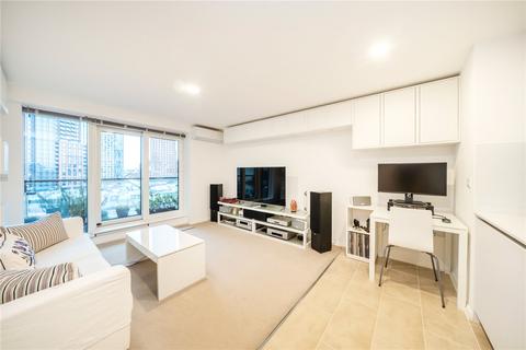 1 bedroom apartment for sale, Kingsfisher House, St George Wharf SW8