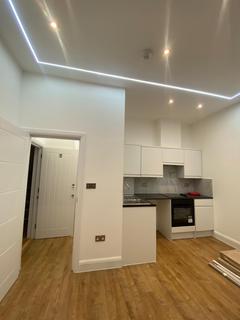 1 bedroom flat to rent, Brand New 1 Bedroom Flat London, N4