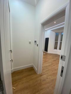 1 bedroom flat to rent, Brand New 1 Bedroom Flat London, N4