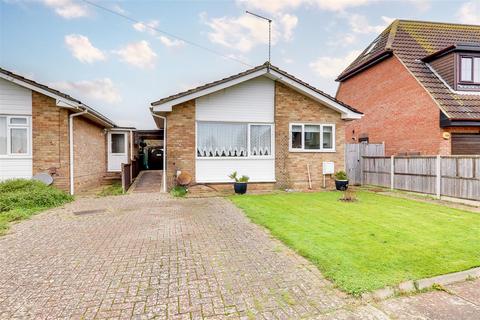 2 bedroom detached bungalow for sale, Rockingham Close, Worthing BN13