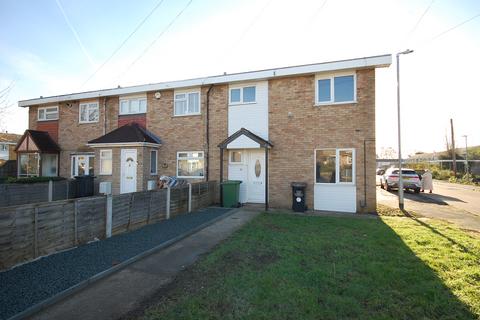 3 bedroom terraced house to rent, Park Drive, Wickford