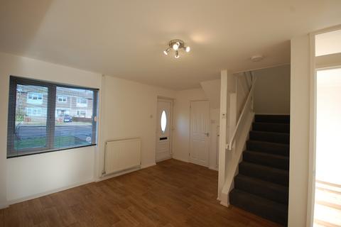 3 bedroom terraced house to rent, Park Drive, Wickford