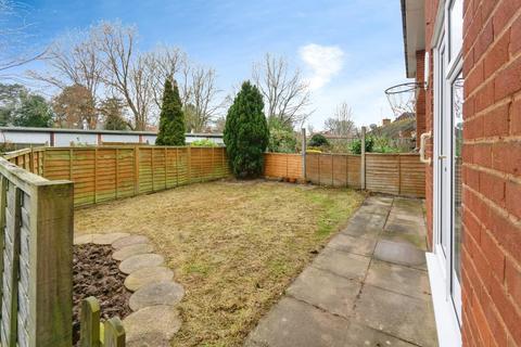 2 bedroom maisonette for sale, St. Johns Close, Knowle, Solihull