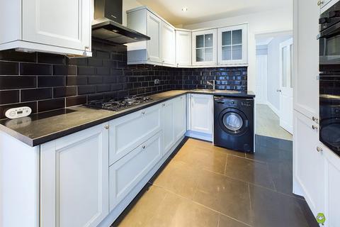 2 bedroom terraced house for sale, Long Lane, Bexleyheath, Kent, DA7