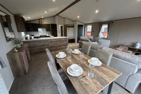 2 bedroom lodge for sale, Bowland Fell Holiday Park