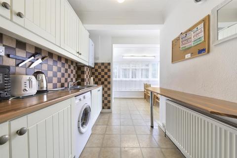 1 bedroom flat to rent, Braemar Avenue, London NW10