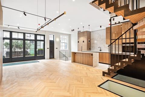 4 bedroom mews for sale, Astwood Mews, London, SW7