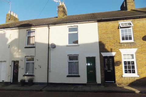 2 bedroom terraced house to rent, Hatch Street, Faversham, ME13