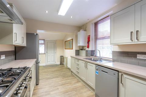 6 bedroom terraced house to rent, £110pppw - Roxburgh Place, Heaton, NE6