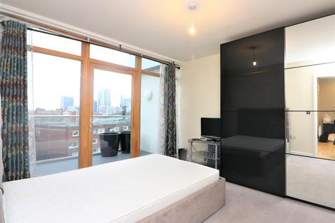 1 bedroom apartment to rent, Tracey Bellamy Court, Limehouse, E14