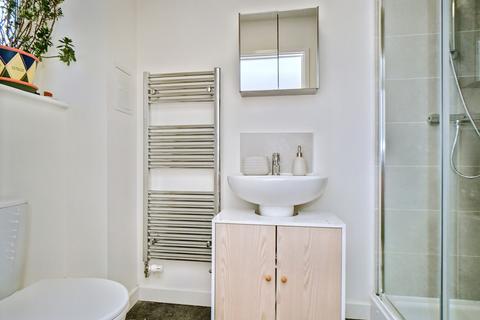 Flat 3, 3 Broomview Path, Edinburgh, EH11 4FH