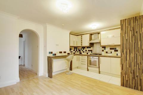 3 bedroom apartment to rent, High Street, Iver SL0