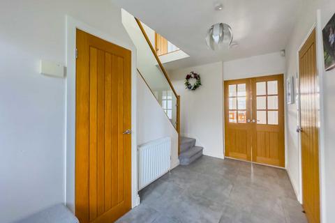 4 bedroom detached house for sale, Fort Ann Road, Soothill