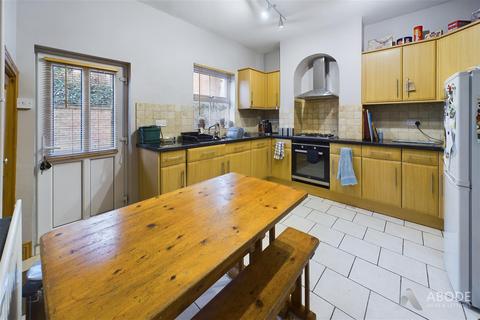 2 bedroom terraced house for sale, Town Hall Yard, Ashbourne DE6