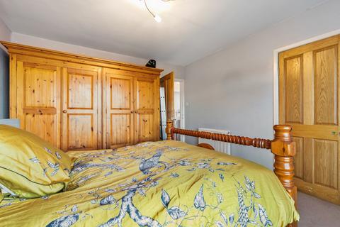 114 Auchenlodment Road, Elderslie, Johnstone, PA5 9NX