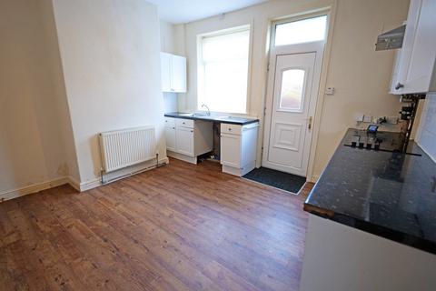 2 bedroom terraced house for sale, Colin Street, Barnoldswick, BB18