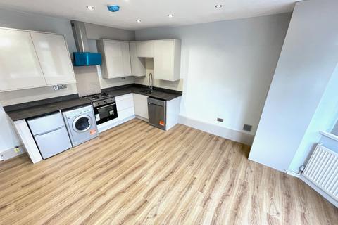 2 bedroom flat to rent, Stanmore Road, Birmingham B16