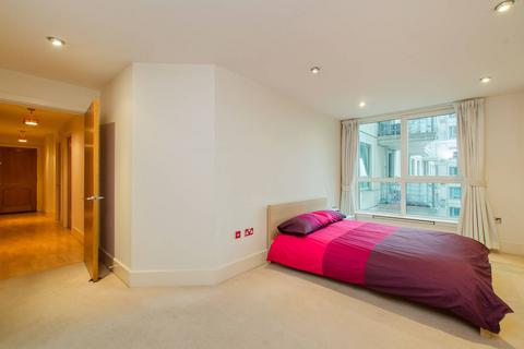 2 bedroom flat to rent, St George Wharf, SW8, Vauxhall, London, SW8