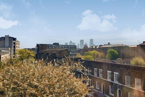 3 bedroom flat for sale, Hardinge Street, Limehouse, London, E1