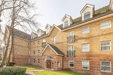 2 bedroom flat for sale, Wilshaw Close, Hendon, London, NW4