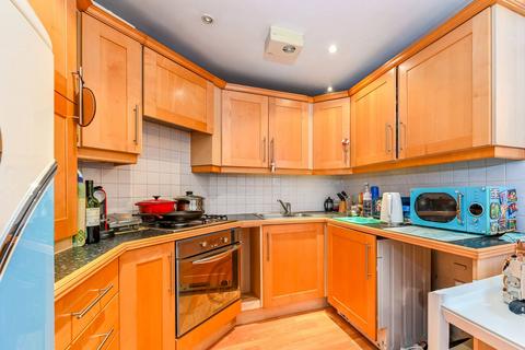 1 bedroom flat for sale, Belgrave Gardens, St John's Wood, London, NW8