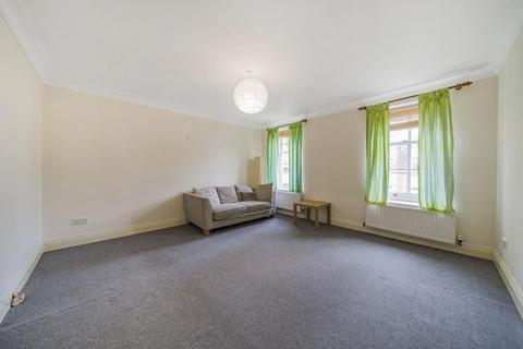 2 bedroom flat for sale, Fishers Close, Streatham