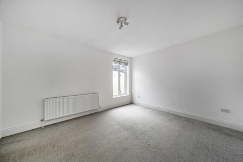 2 bedroom maisonette for sale, Gracefield Gardens, Streatham