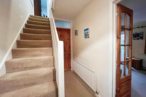 3 bedroom semi-detached house to rent, Jubilee Way, Blandford, Dorset, DT11